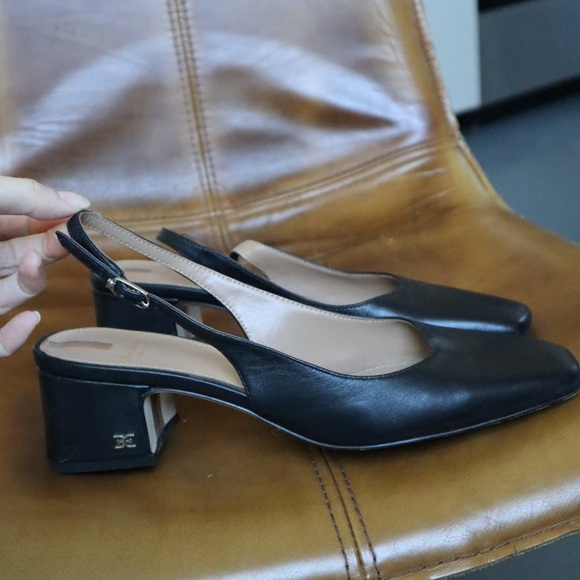 SAM EDELMAN SQUARE TOED HEELS - Picture 5 of 7